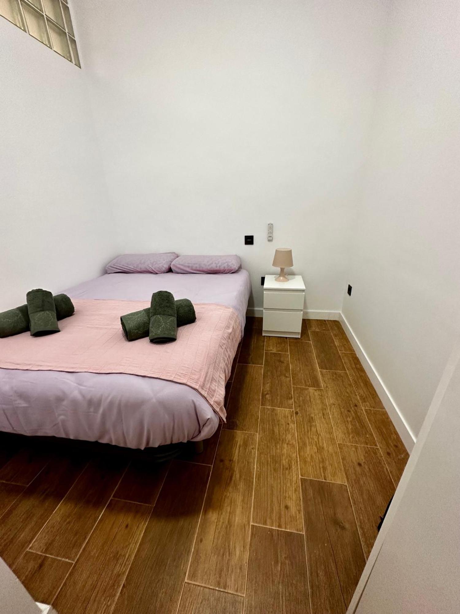 Love Pink Gran Via Μαδρίτη Εξωτερικό φωτογραφία